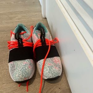 Women’s Under Armour Sneaker multi colored